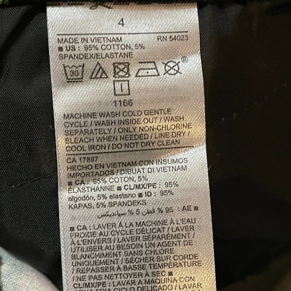 Old Navy pants - Picture 5 of 9